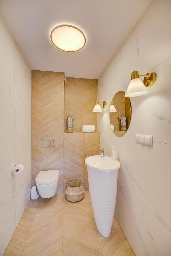 Znamirowickachata Sauna Jacuzzi Spa Znamirowice Exterior foto